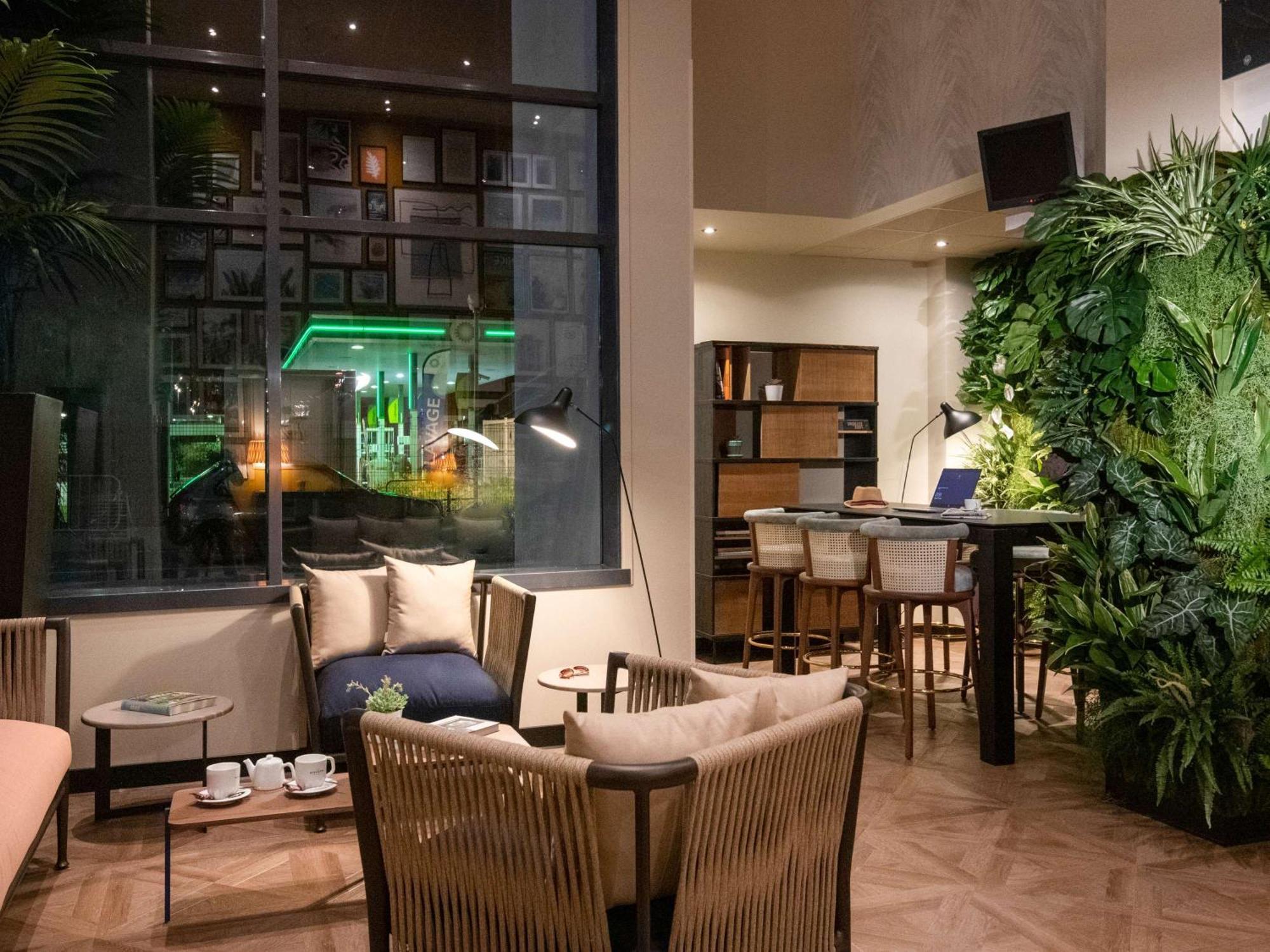 Novotel Suites Nice Airport Esterno foto